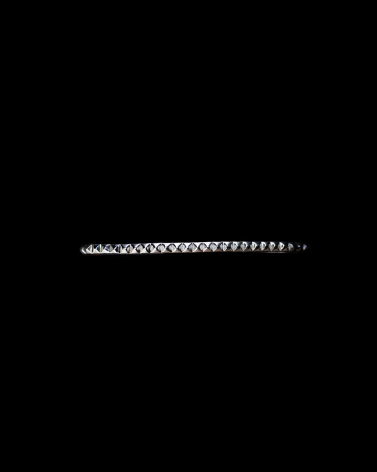 Pyramid Palm Cuff in Silver Tone