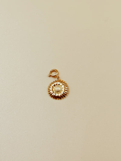 Daisy Charm