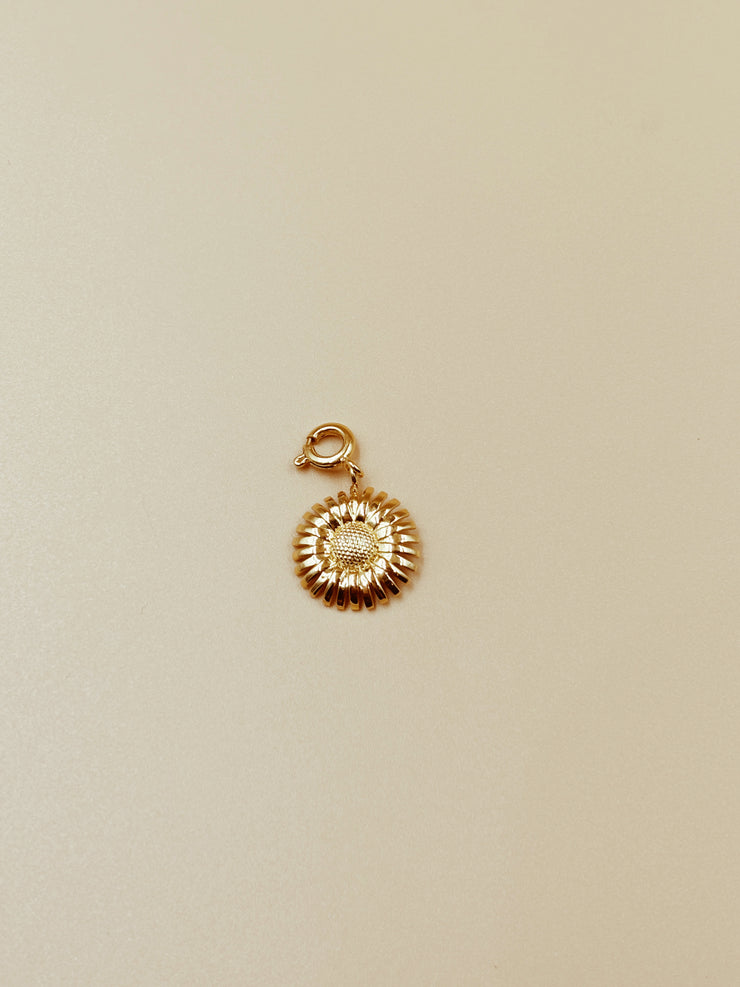 Daisy Charm