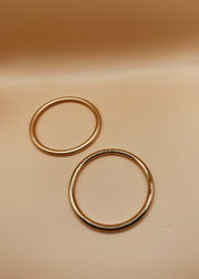Roundabout Chimbai Bangle in Glossy Gold