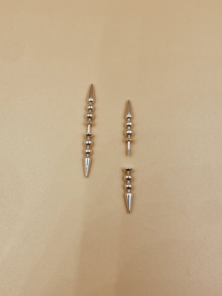 Hanie Barbell Studs in Silver Tone