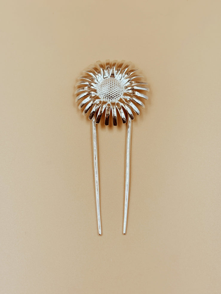 Medium Daisy Hair Fork in Silver Tone