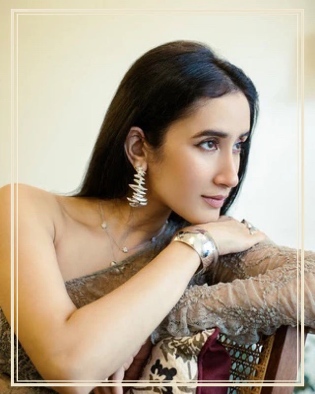 POP LUNE BOOk CLUB x Namita Dubey
