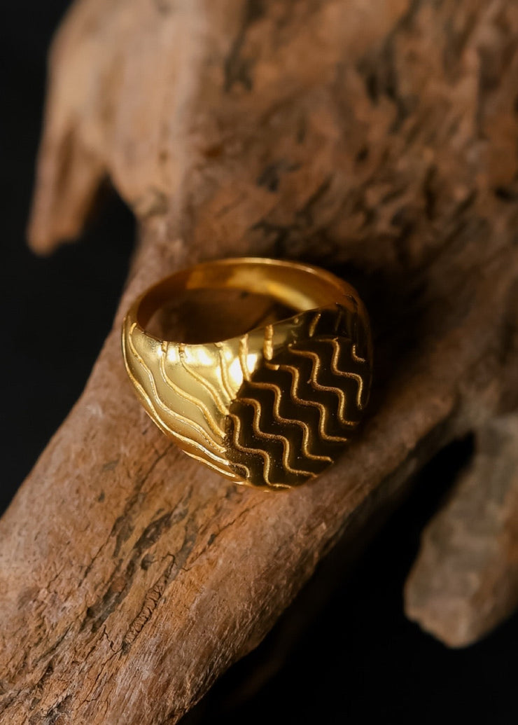 Transcendent Wind Signet Ring in Gold Tone
