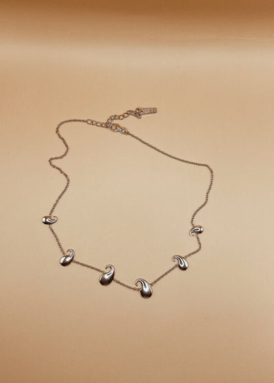 Posse Of Paisleys Choker in Silver tone