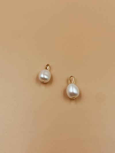 Salma Pearl Charm