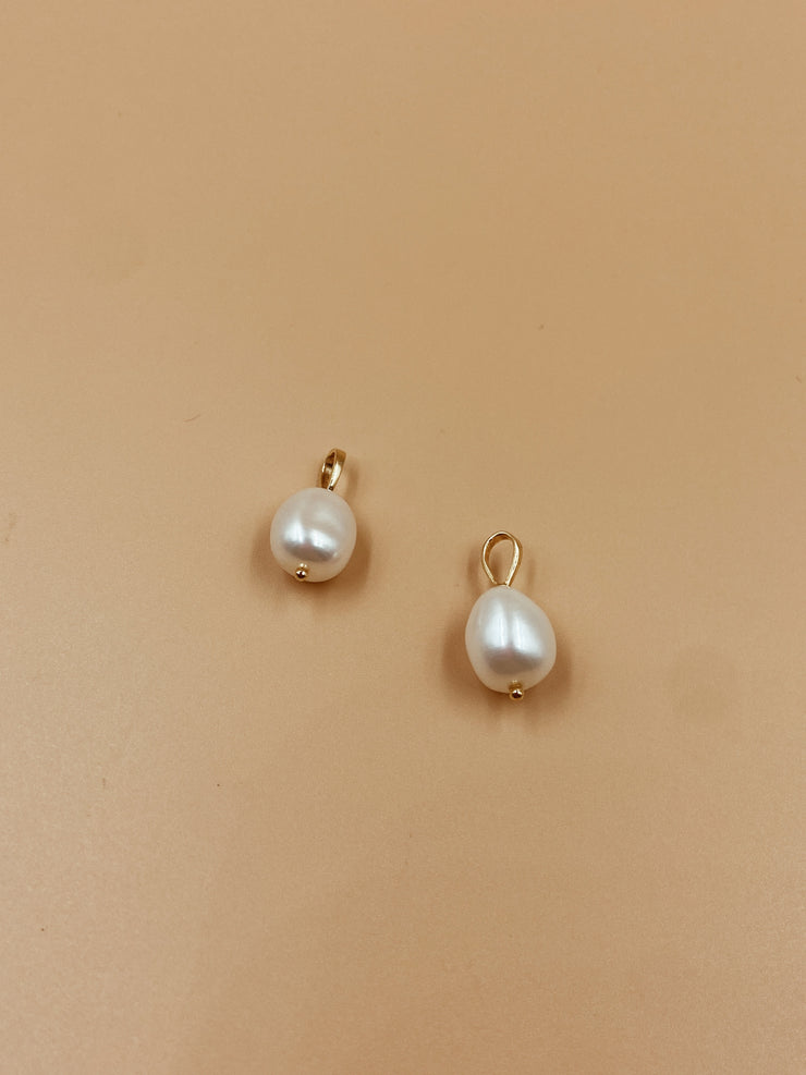 Salma Pearl Charm