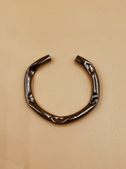 Crater Slender Bangle in Gunmetal