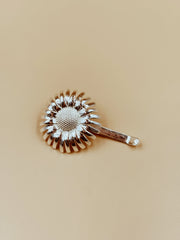 Small Daisy Hair Pin in Silver Tone