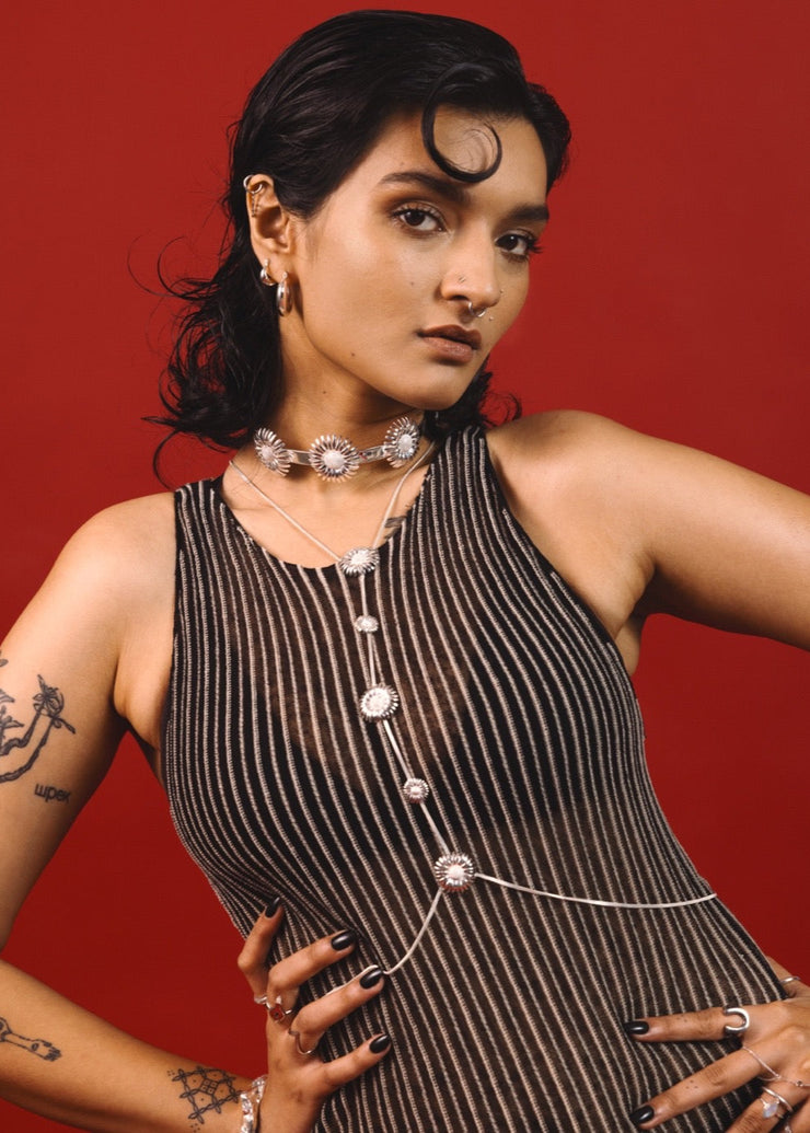 Daisy Bodychain in Silver Tone