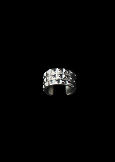 Triple Line Pyramid Toe Ring in Silver Tone