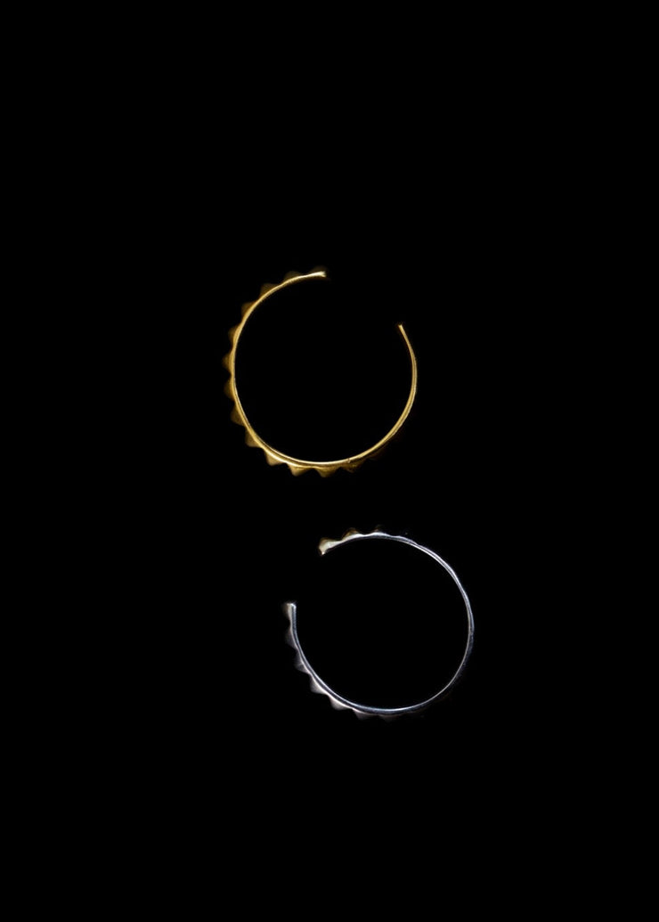 Single Line Toe Thumb Ring in Gold Tone