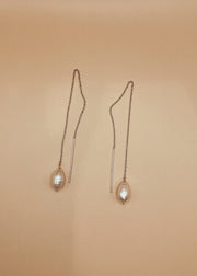 Cloud Pearl Threader Earrings Silver