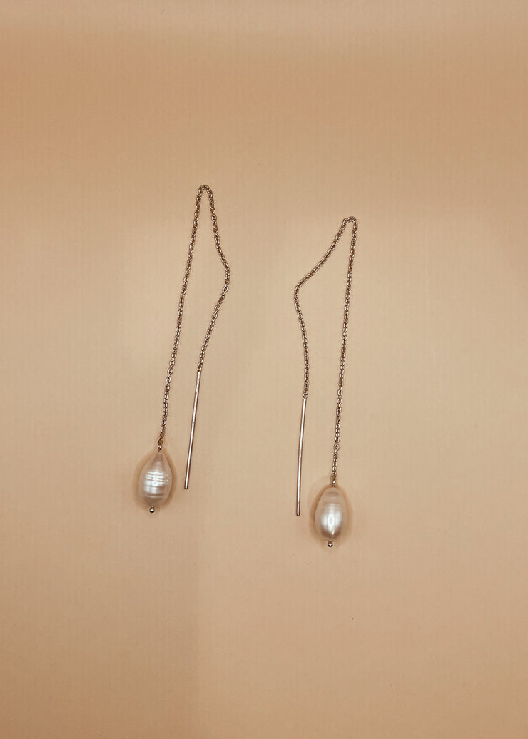 Cloud Pearl Threader Earrings Silver
