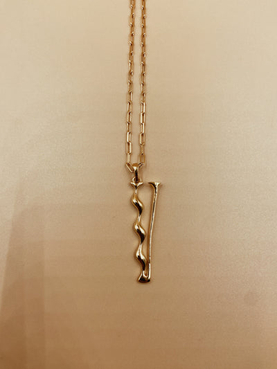 Letter V Necklace | 18kt Solid Gold