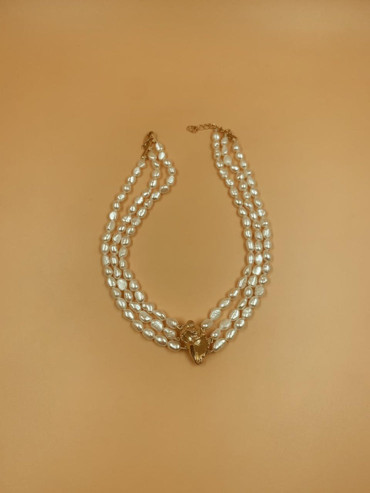 Rococo Luxe Lune Shell and Baroque Pearl Choker