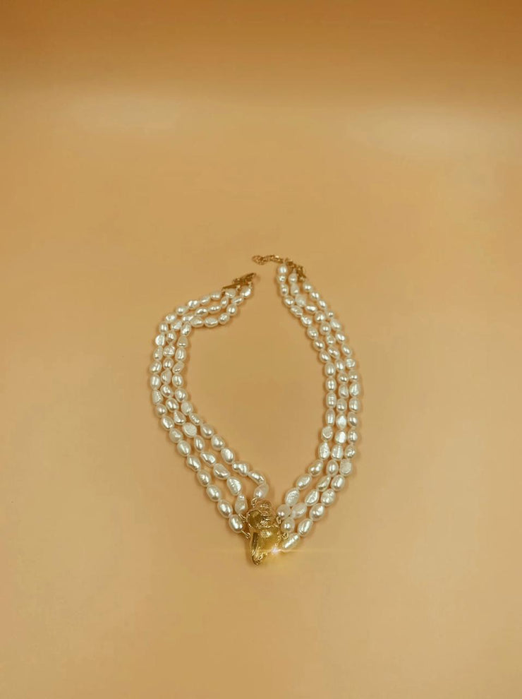 Rococo Luxe Lune Shell and Baroque Pearl Choker