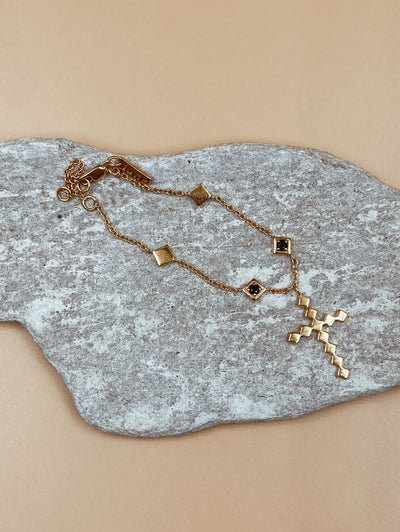 Dori Cross Chain Wrist Wear | 18kt Solid Gold