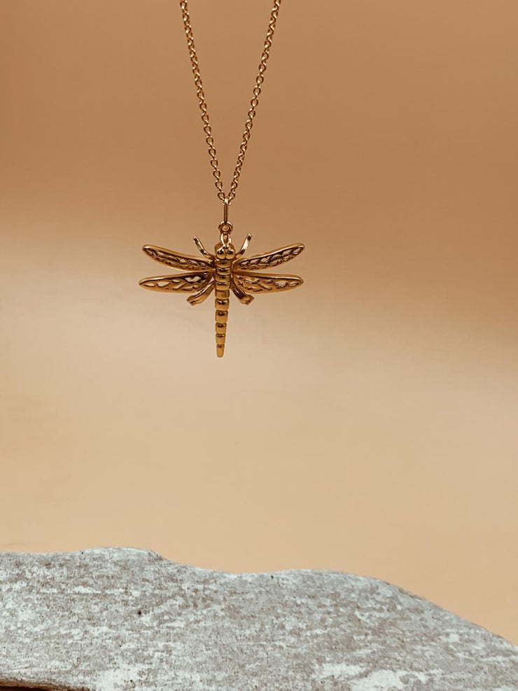 Homecoming Akitsu Dragonfly Charm Necklace | 18kt Solid Gold