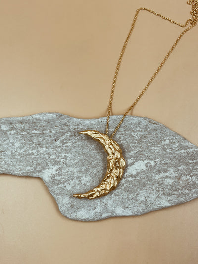 Wandering Crescent Moon Necklace | 18KT Solid Gold