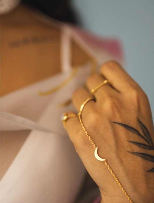 Phases Hand Harness Shop Lune Global Private Limited