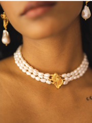 Rococo Luxe Lune Shell and Baroque Pearl Drop