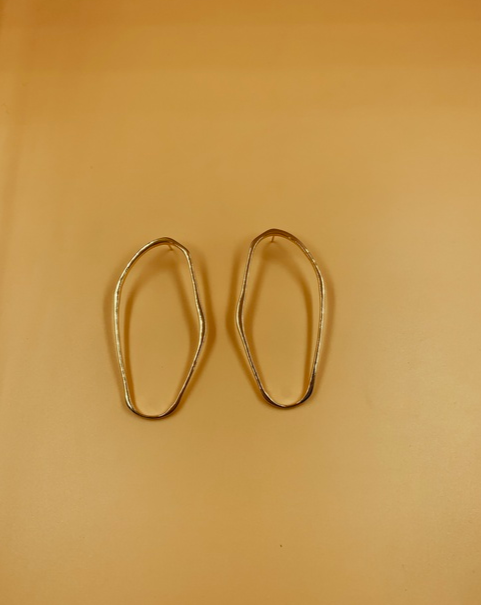 Lilly Singh in Modernist Abstract Oblong Hoops