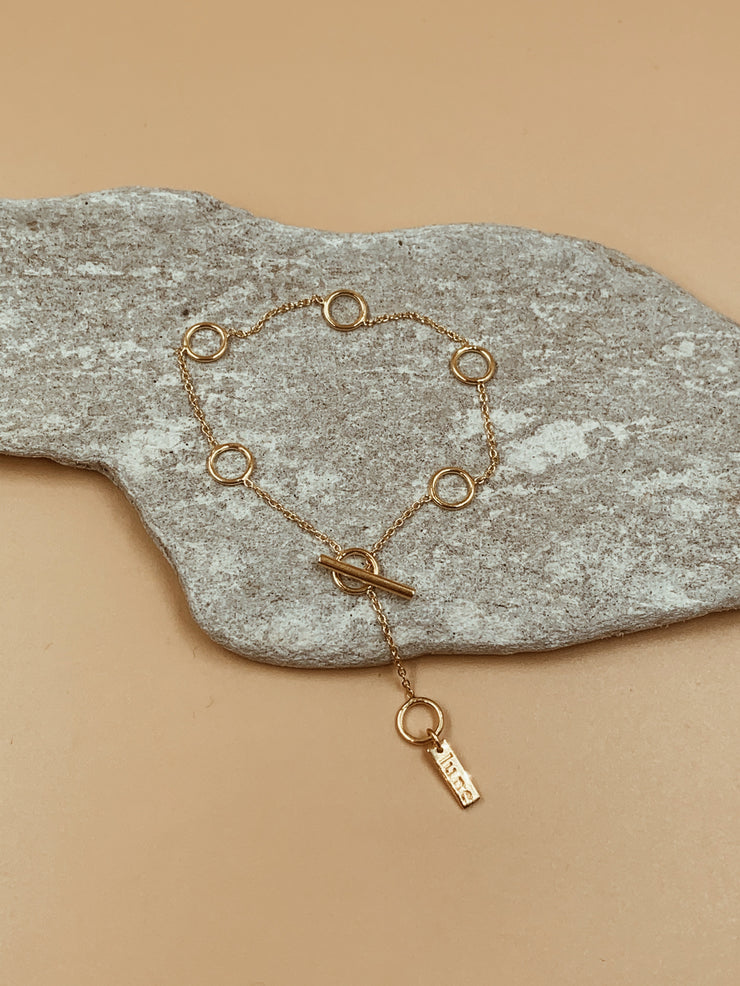 Time Loop Toggle Bracelet | 18kt Solid Gold